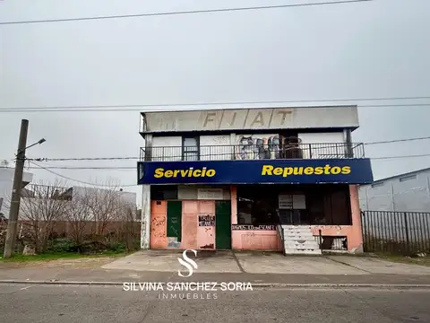IMPORTANTE LOCAL / GALPÓN COMERCIAL EN COLECTORA PILAR