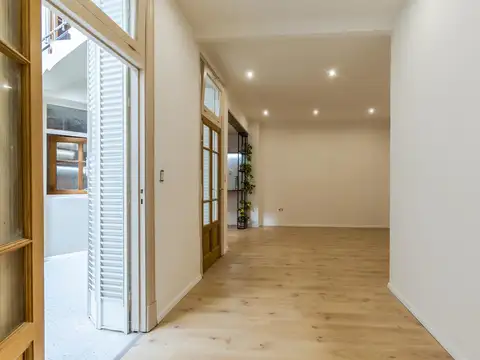 CASA EN VENTA DE 2 DORMITORIOS BARRIO LOURDES ROSARIO
