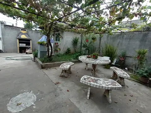 Venta de Casa y PH en Isidro Casanova