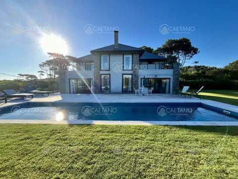 Casa en Alquiler Temporal de 3 dormitorios