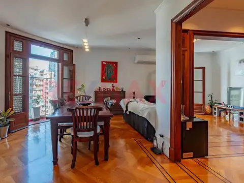 Depto Tríplex 4 AMB + Dependencia Terraza Quincho