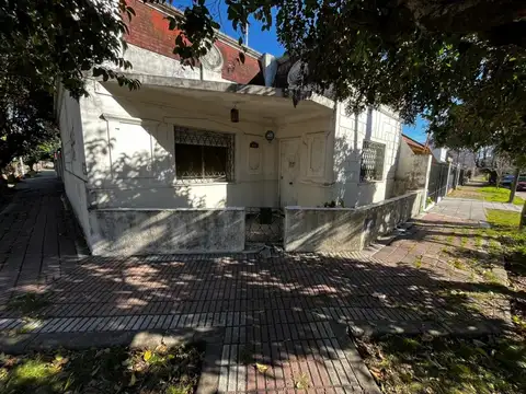 A. Dresco y Indalencio Gómez