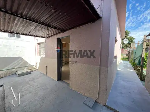 Alquiler casa 1 dormitorio en Empalme Olmos