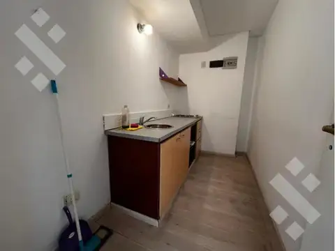 ALQUILER OFICINAS CON 2 COCHERAS NEUQUÉN CAPITAL