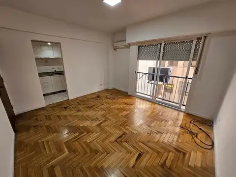 Departamento en Alquiler en Villa Urquiza, $ 700.000