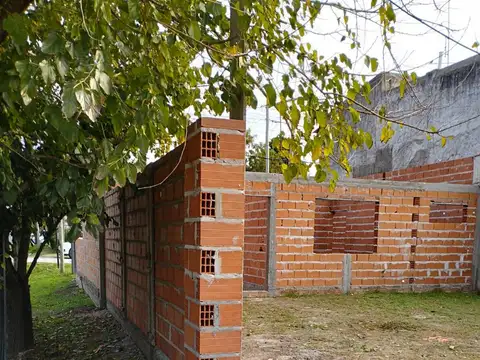 Terreno en venta - 220 mts2 - City Bell