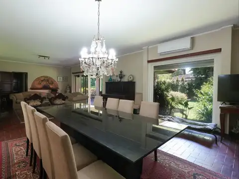 Casa en Venta en Olivos Golf Club, USD 440.000