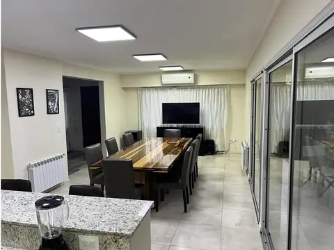 Casa en Venta con cochera