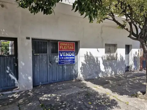 VENTA PH 3 AMBIENTES PLANTA BAJA CON COCHERA + MONOAMBIENTE