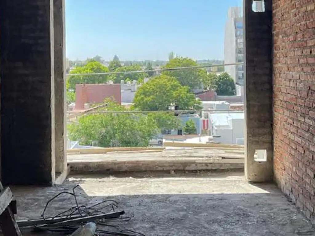 Mendoza 275 de 23 Unidades en Área Centro Oeste