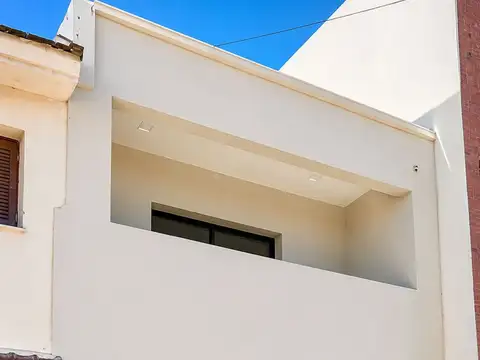 CASA MODERNA, 2 PLANTAS C/GARAGE · ZONA TRIBUNALES