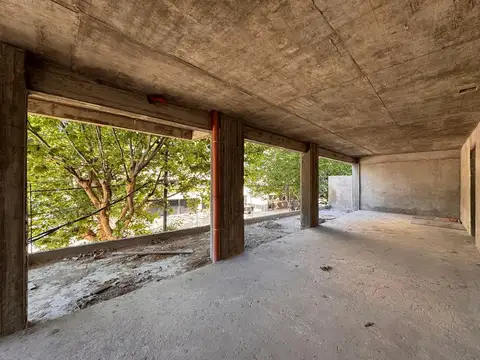 Local en Alquiler en Lanus Este, $ 2.600.000