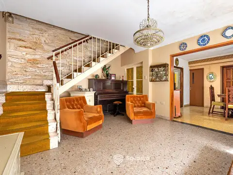 VENTA - PH de 2 dormitorios con terraza. Arroyito, Rosario.