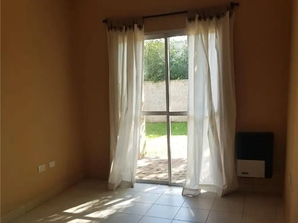 Casa en Maschwitz Club de 3 dormitorios