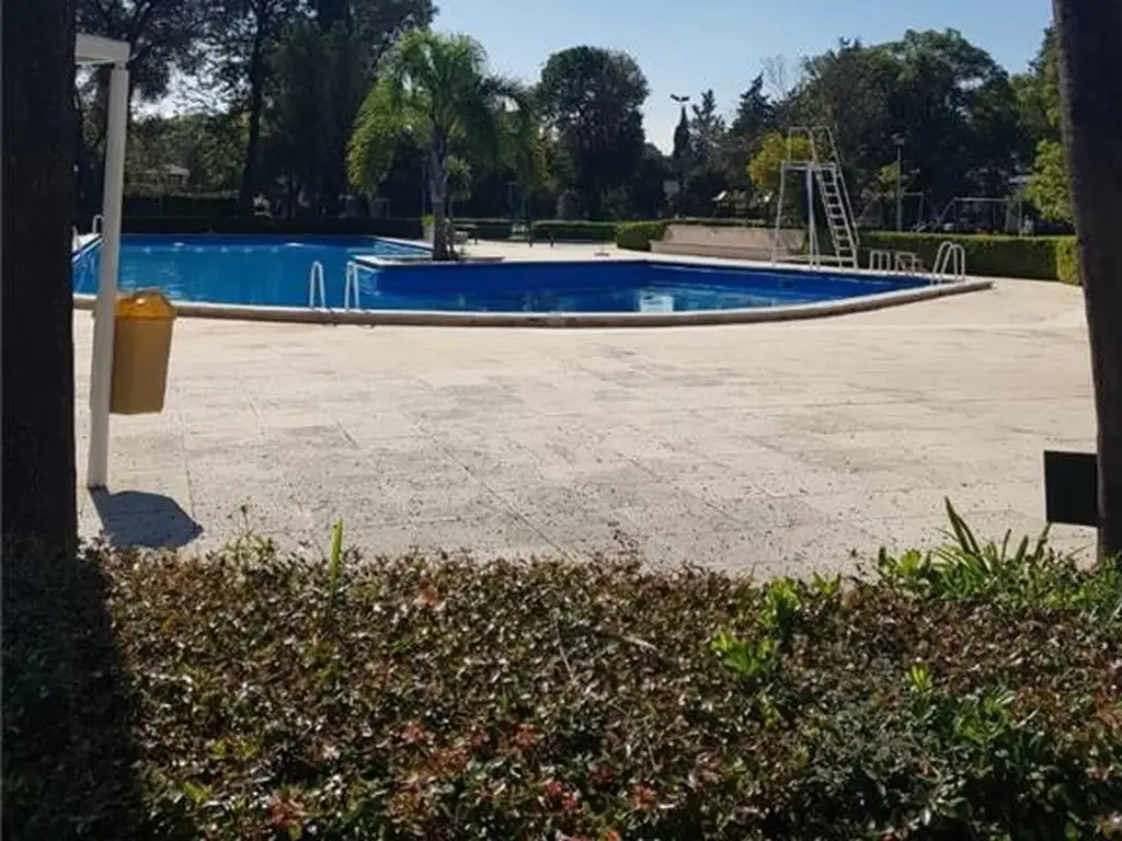 Casa - 95  m² | 3 dormitorios | 15 años | 2 baños