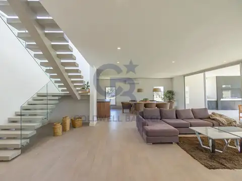 Casa en Alquiler Temporal de 4 dormitorios