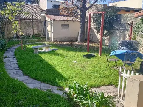 TERRENO EN VENTA SOBRE ALFREDO GUIDO  al 3700