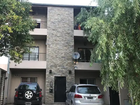 Departamento en VENTA, sobre la calle Pizarro en Del Viso Centro. APTA CREDITO