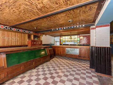 Local en Venta 90 años