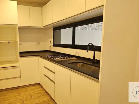 Depto Tipo Casa en Venta de 4 dormitorios