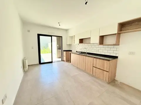 Casa en Venta en Ramos Mejia, USD 170.000