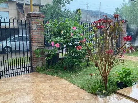  Oportunidad Única de Casa en Cochabamba 4900 