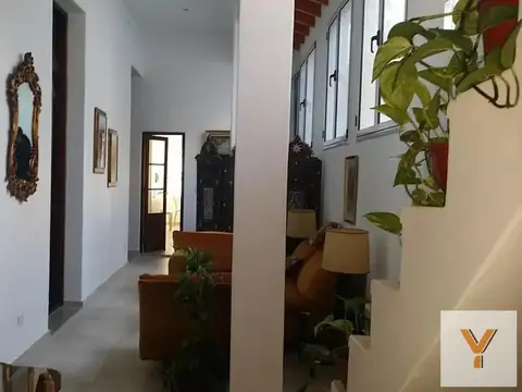 Edificio Comercial en alquiler - 10 Ambientes - Saavedra