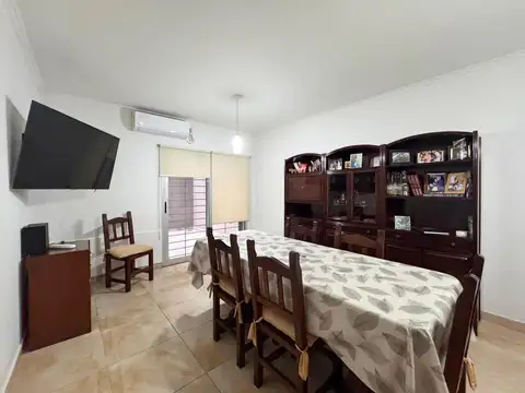 9 De Julio 100