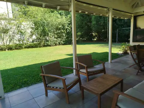 Casa en Venta al Este