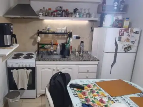 Almirante Cordero 87 , Piso 0