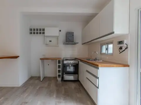 Casa 3 ambientes con 2 baños