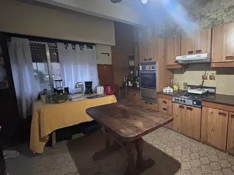 Depto Tipo Casa en Venta con 1 cocheras