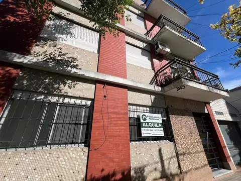 Bismark 100, Piso PB