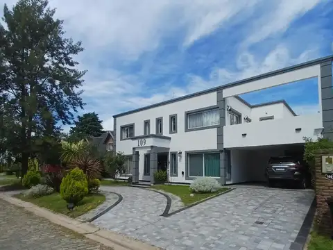 Casa en Venta en Brickland, USD 260.000