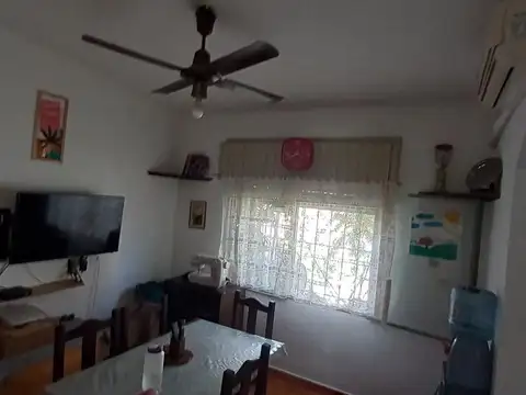 Casa - Ingeniero Adolfo Sourdeaux