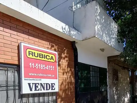 Casa - Ingeniero Adolfo Sourdeaux