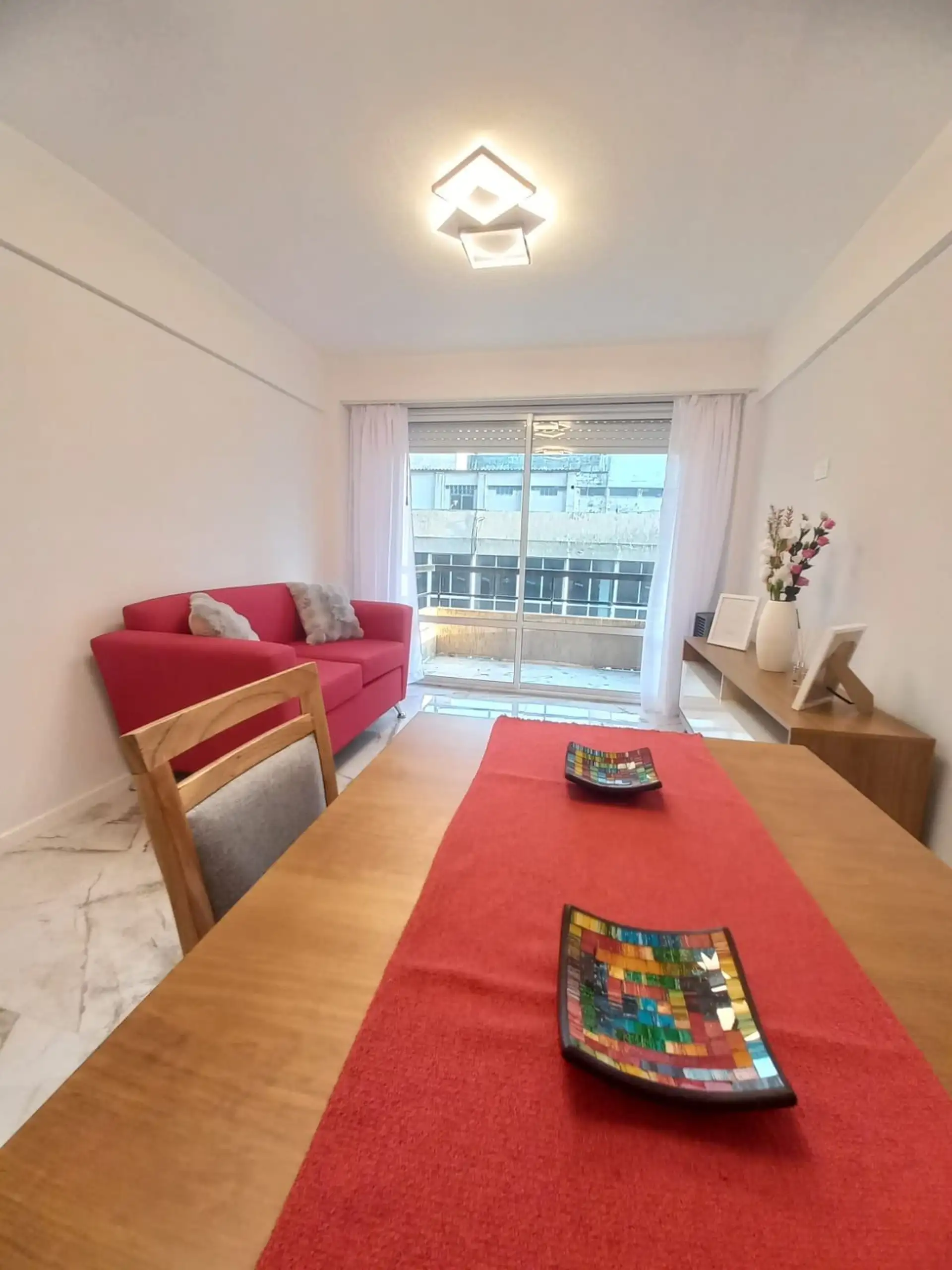 Depto 3 amb, 67m² con balcón en el Centro
