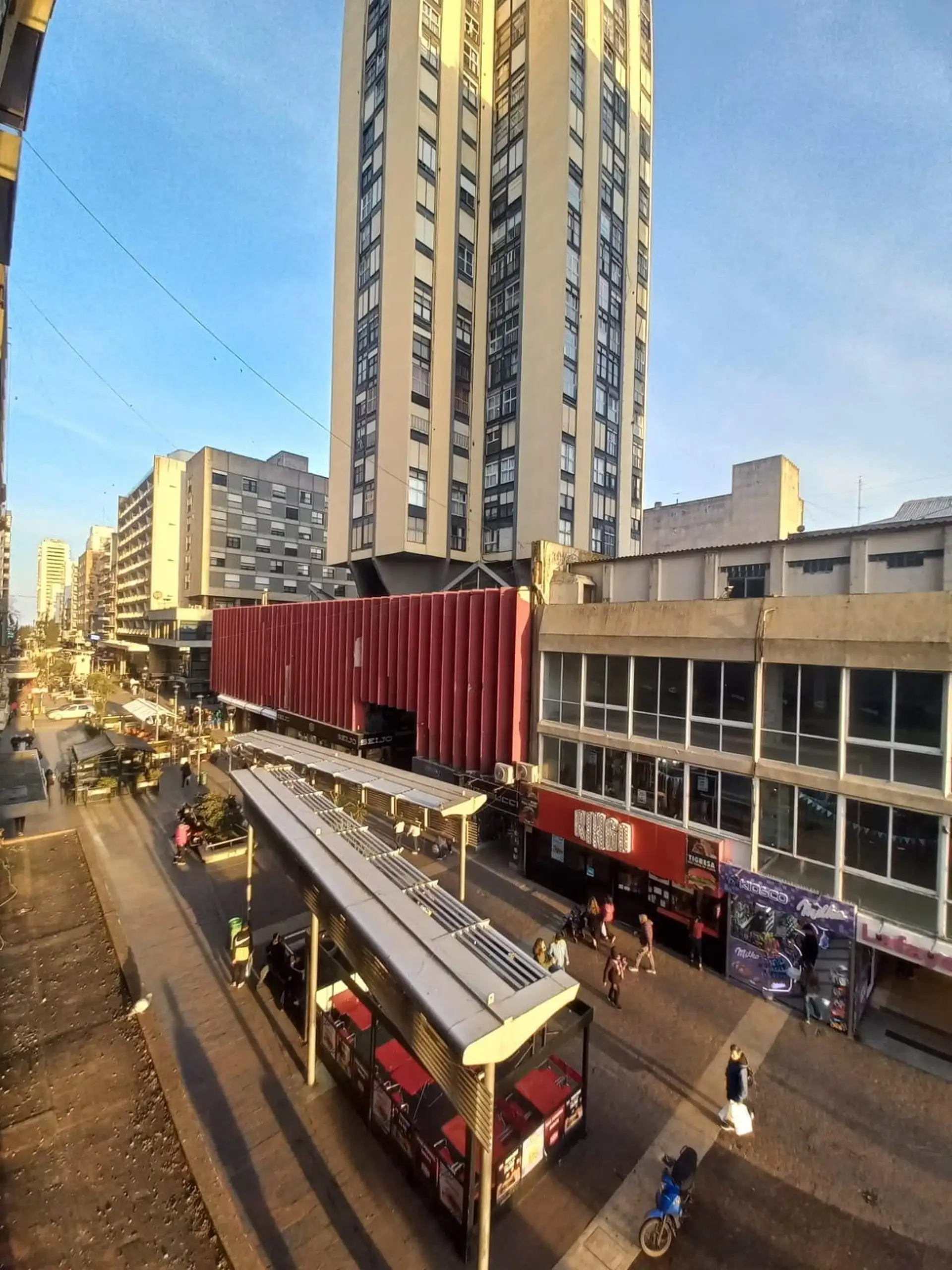 Depto 3 amb, 67m² con balcón en el Centro