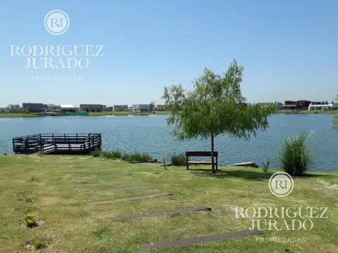 Terreno en Venta en 25 De Mayo, USD 250.000