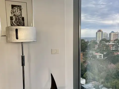 Francisco Salazar , Piso 10