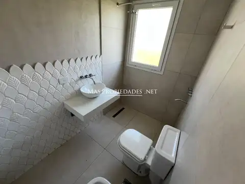 Casa en Alquiler al Norte