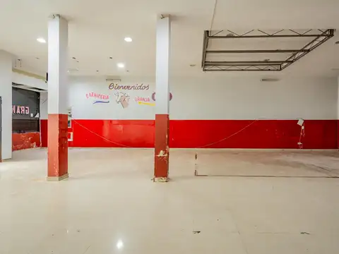 Amplio local en San Telmo - 148 m² en PB – ideal múltiples rubros