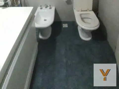 Casa en venta - 3 Dormitorios 2 Baños - 516mts2 - Saladillo