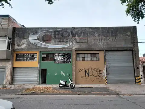 Galpón Buenos Aires  3886 (acceso por dos calles)