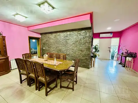 Casa en Venta al Este