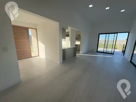Casa en Venta en Lagos de Canning