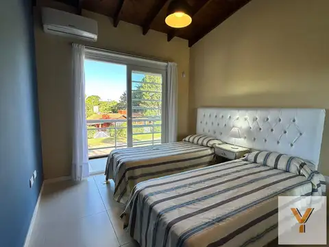 Casa 6 ambientes con 3 baños