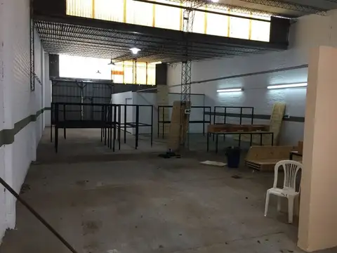 Galpon en Venta en Esperanza, USD 95.000