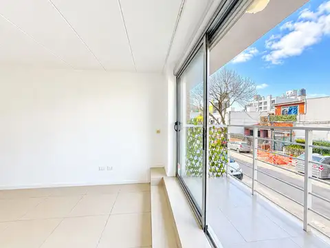 VENTA APTAMENTO DE 1 DORM. POCITOS TERRAZA C/PARR