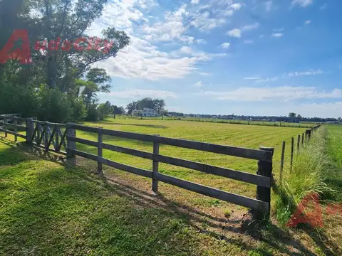 Venta lote en Chacras de San Andres Villa Ruiz Carlos Keen, chacra de 2400mt2 amenities